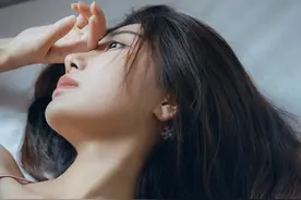 小说：她在医院晕倒，醒来手脚被富少绑住，她：我是总裁的女人图片