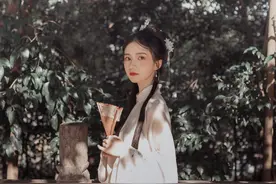 小说：演技加美妆，你看我几分像从前图片