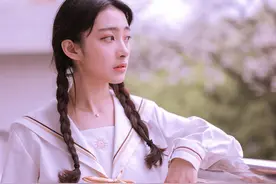 小说：万圣节当晚，竟然混进一只真丧尸图片