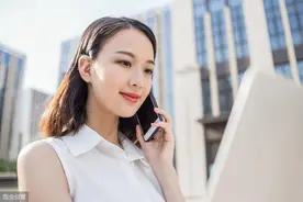 小说：狭窄的巷子，昏暗的灯光，影影绰绰的美女，城中村的记忆图片