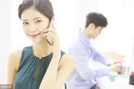 小说：校花表白，我激活隐藏任务！！！图片