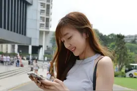 小说：我捡了一条两个月的蛇宝宝，本想拿它熬汤，它竟能听懂人话图片