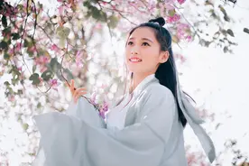 小说：他平平无奇，却是外门之耻，被本届领军弟子讥讽！图片