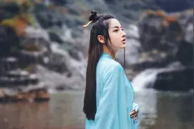 小说：小伙历练归来，发现相依为命的她消失不见，没留下一丝踪迹图片