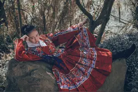 小说：上万宗师出现，这就很离谱图片