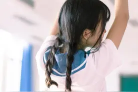 小说：刚出监狱的女人，救了离家出走奶萌可爱的小少爷图片