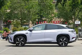 比亚迪海狮07 EV，竞争特斯拉Model Y，标配11个气囊，不足19万图片