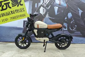 镁合金、铝合金用在电动自行车上？摩托车级别的电自——摩兽M03图片
