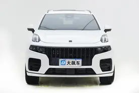 领克09：远看是领克，细看沃尔沃，究竟是个啥？兴许是“换壳”图片