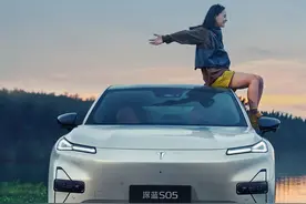 深蓝S05上市：2个优点，2个不足，目前11.99万的入门版订不到图片