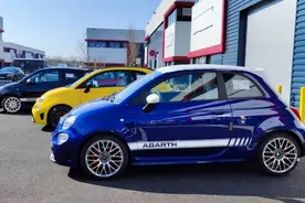 预售价28.8万起，意大利小钢炮Abarth595，月销破百都很难图片