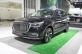 气势十足的自主品牌中大型SUV，红旗HS7购车手册图片