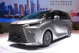 我只关心加价多少？ 全新雷克萨斯LM售119.9万起图片