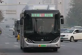 保定公交换回燃油车！“电动吹”们集体破防了！图片