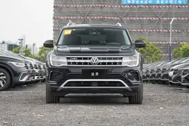 降至33.7万元，配置丰富，2.5T V6发动机，中大型SUV可以看看它图片