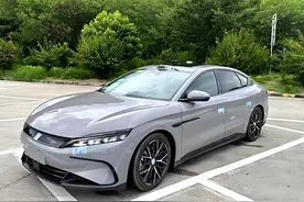 2025款比亚迪汉DM-i实车曝光！换装前脸造型+配激光雷达图片