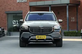 售价248.8万元起，新款迈巴赫GLS 600 4MATIC上市，竞争宾利添越图片