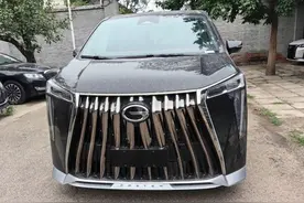 传祺M7：2.0L混动MPV，喝92油大7座，将上市或15万图片