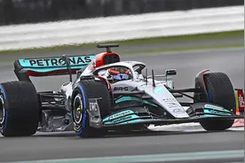 更新换代：2022年度的F1新赛车图片