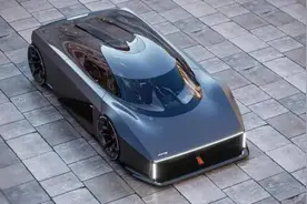 700匹、700kg，科尼赛克RAW最强3缸图片