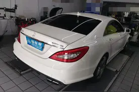 原价177万，车商收车只给30多万，9万公里的奔驰CLS63谁愿接盘？图片