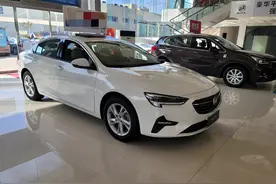 德意志美系车——体验别克君威552T图片