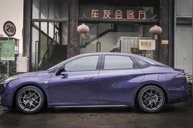 绞牙避震&普通避震区别?广汽埃安S plus升级TEI街道版绞牙避震套件图片