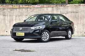 大众朗逸，1.5T+7挡双离合，油耗5.4L，轴距2688毫米，适合家用图片
