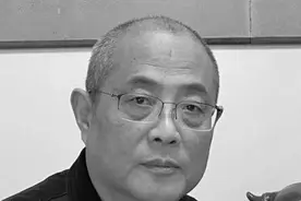 沉痛悼念王伟！愿天堂没有病痛 依旧车来车往图片