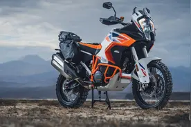 新车｜末代野驴2023 KTM 1290 SUPER ADV R全新版画导航升级图片