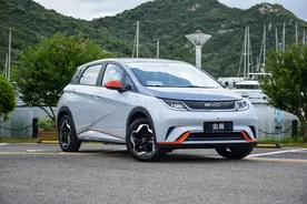 2700mm轴距+大屏幕 10万不到的海豚试驾后爱了！图片