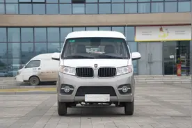 要兼职拉货就用小海狮X30，1.5L发动机足够用，空间还大图片