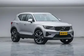 自驾游建议开SUV，不妨看看这款车，底盘高，配197马力，爬坡有劲图片