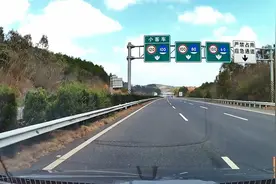 高速限速真要提高到150，讲句内心话，你赞同还是反对？图片