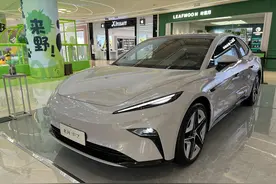 体验飞凡F7，22.99万起，5米车长/3米轴距，高颜值，为何卖不动了图片