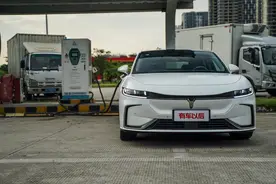 抢先实测！岚图追光续航测试，730km续航水分有多少？图片