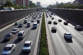 一个人跑高速多长时间休息一次合适？按照这个标准来，不然有危险图片