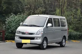 五菱荣光加装主驾驶座椅扶手，提升驾驶乘坐舒适性！图片