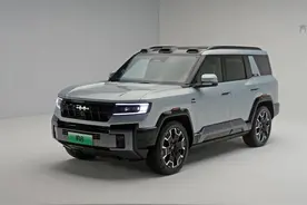 搭载华为智驾+云辇-P，售价37.98万元起，方程豹豹8正式上市图片