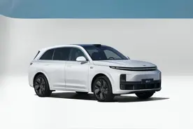 五座理想L7上市 套娃式韭菜新车还能火多久？图片