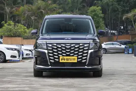 与别克GL8同级MPV，16.88万起售，标配电滑门，解析江淮瑞风RF8图片