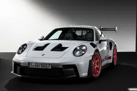 售价为300.9992万 全新911 GT3 RS公布售价图片