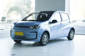 实拍思皓E10X，5门5座布局，续航可达302km，到底香不香？图片