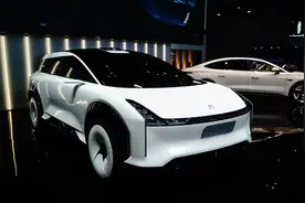 上汽华为合作落地，重启飞凡RC7，初步规划三款新车图片
