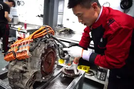 荣威混动变速箱维修：异响、不走、油压慢，e550、e950、ei6故障图片