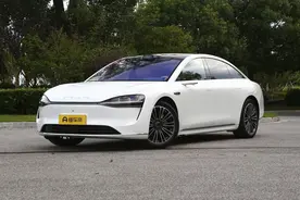 新车 | 售价42.98万元/续航816公里，享界S9后驱Ultra长航版上市图片