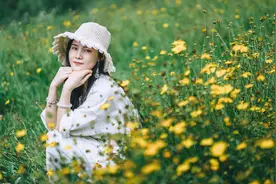 小说：总裁小娇妻是个黏人精，有一天，黏人精不粘人了图片