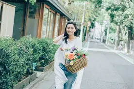 小说：学霸校草暗恋女同桌，大哥送他追妻三十六式，老妈给他打气图片