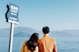 小说：恋爱脑让人愚蠢！摆脱了恋爱脑之后的富家女又飒又美！图片
