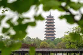 帝国的运作逻辑能否改变？改变的利弊有何启示？听听易中天怎么说图片
